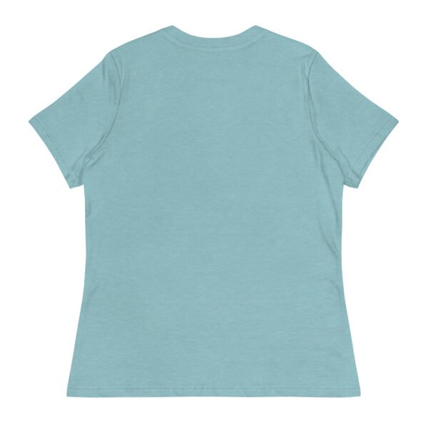 Women's Relaxed T-Shirt (Beautiful Cat with head phone)