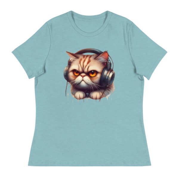 Women's Relaxed T-Shirt (Beautiful Cat with head phone)