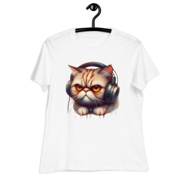 Women's Relaxed T-Shirt (Beautiful Cat with head phone)
