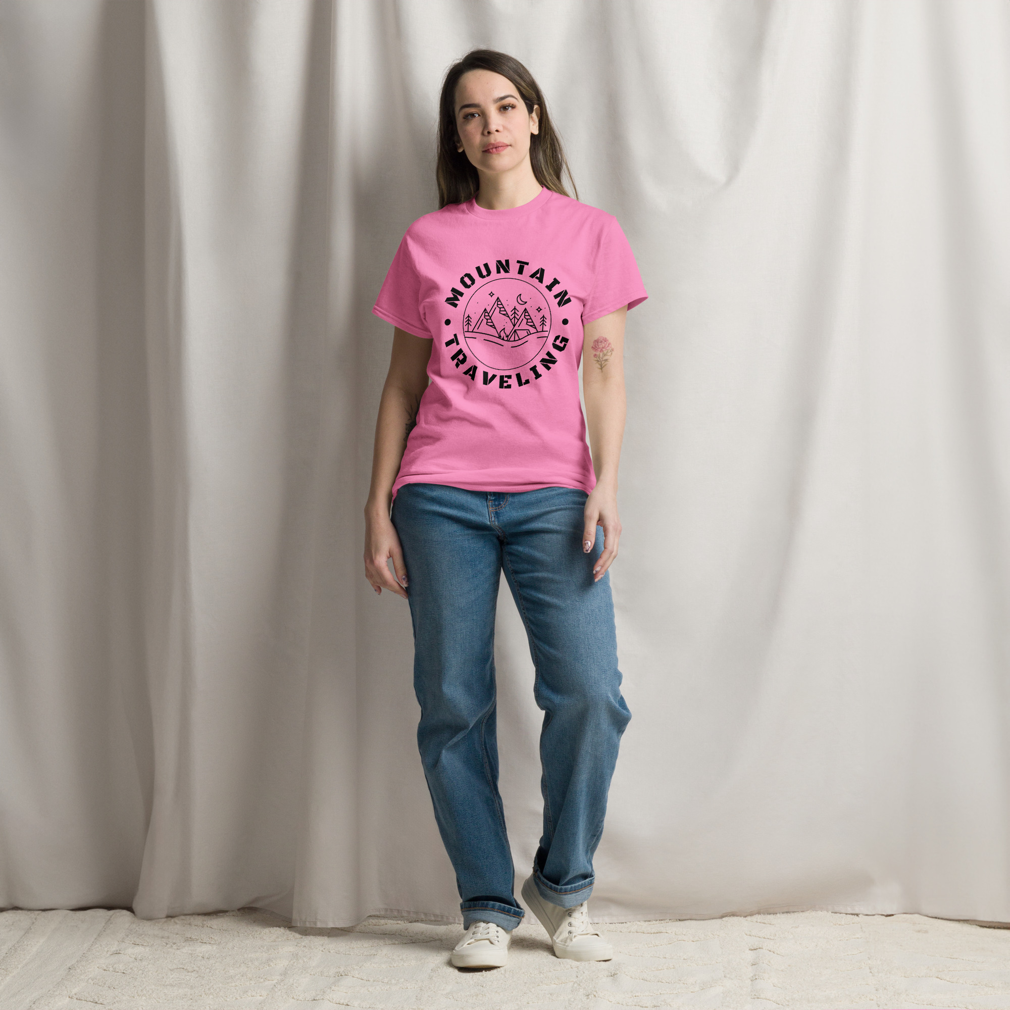 Classic tee (Mountain-Traveling)