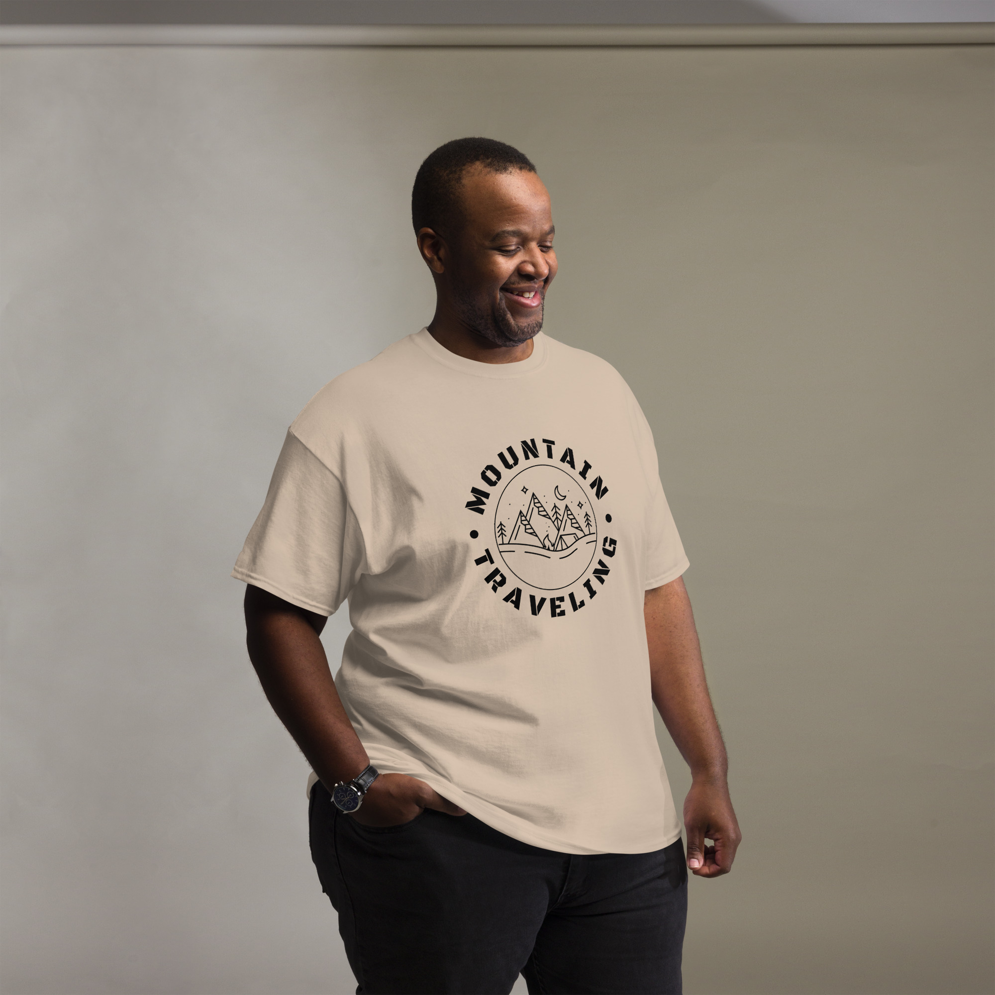 Classic tee (Mountain-Traveling)